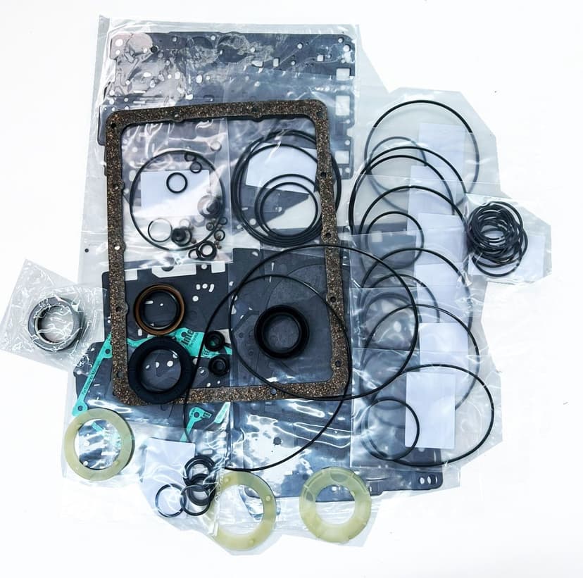 OVERHAUL KIT 03-72LS L200 e 03-72LE TR4 04401ABC